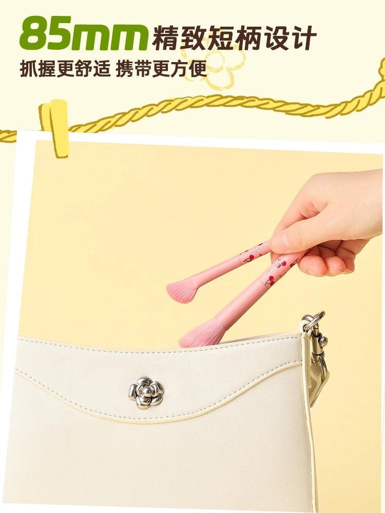 Amortals Wiggle Wiggle Makeup Brushes 5 in Set