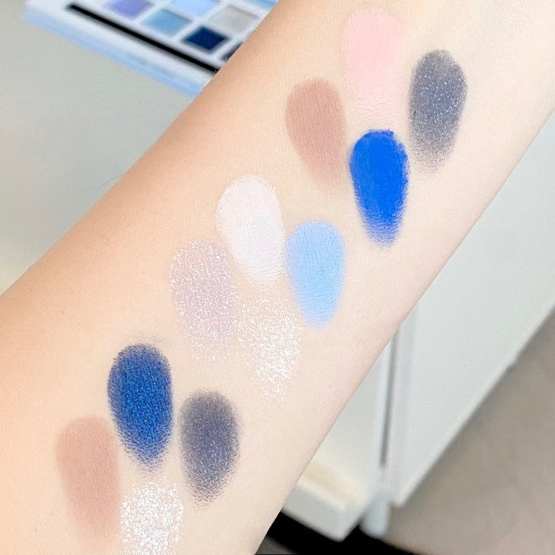 Perfect Diary Explorer Eyeshadow 21 Butterfly and Snow Leopard - Misty Blue 14g