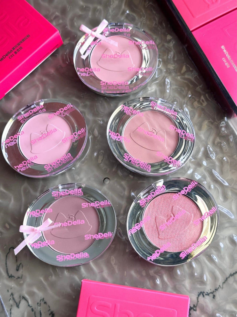 Della Kitty Blush Powder 3.8g
